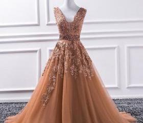 A-line V-Neck Tie Bow Appliques Lace Tulle Champagne Long Prom Dress