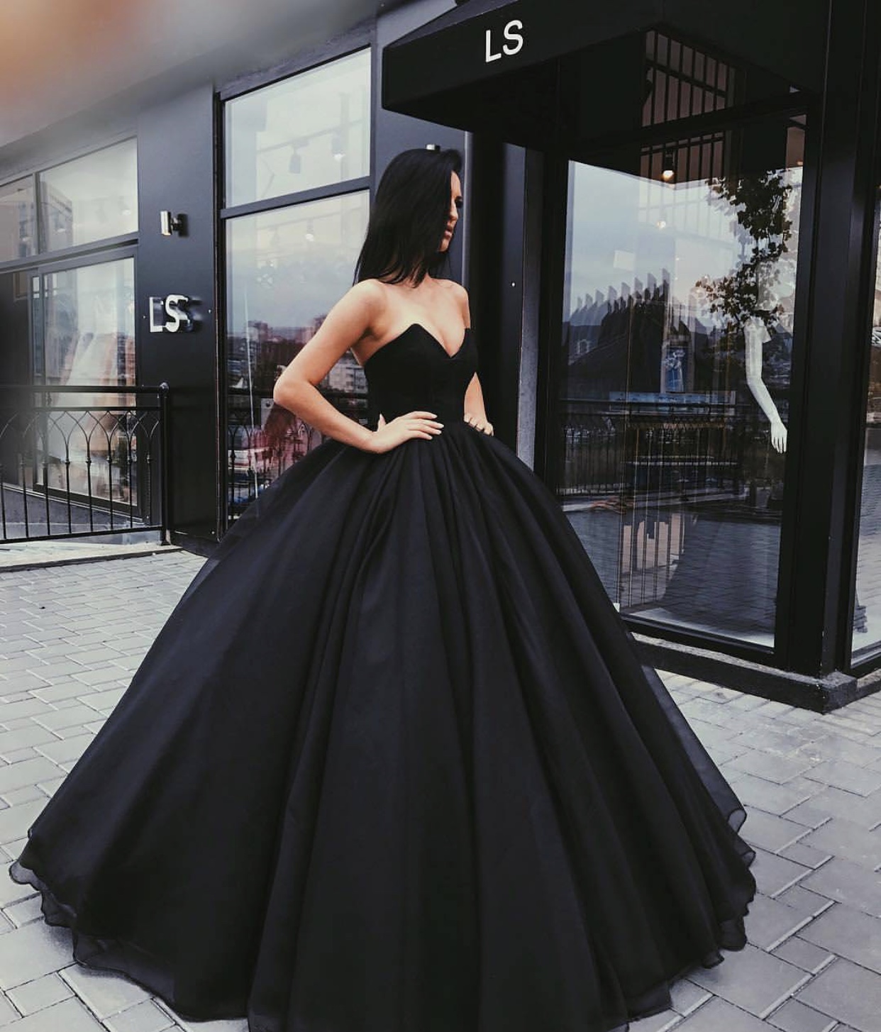 Stylish A-Line Sweetheart Ball Gown Black Satin Long Prom/Evening Dress ...