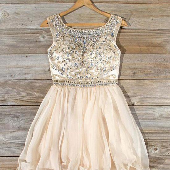 Cute A-Line Round Neck Short Homecoming/Prom Dress With Beading on Luulla
